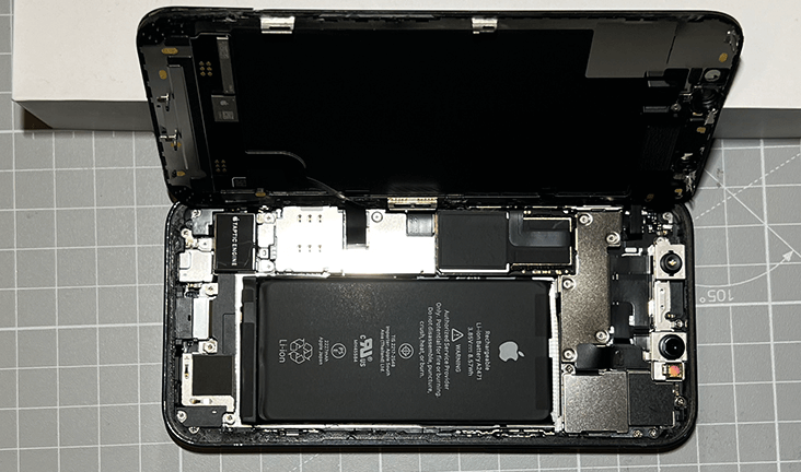 iPhone 12 Mini Display tauschen Reparatur Anleitung